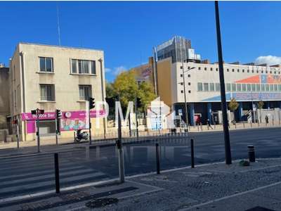 Local 114m² en cession DAB Sakakini 13004