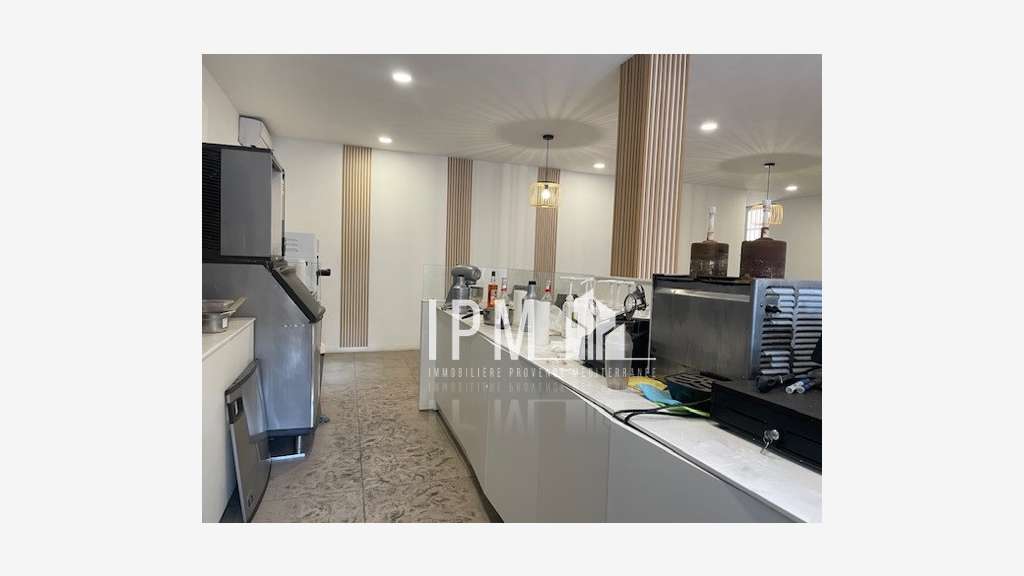 Local 114m² en cession DAB Sakakini 13004