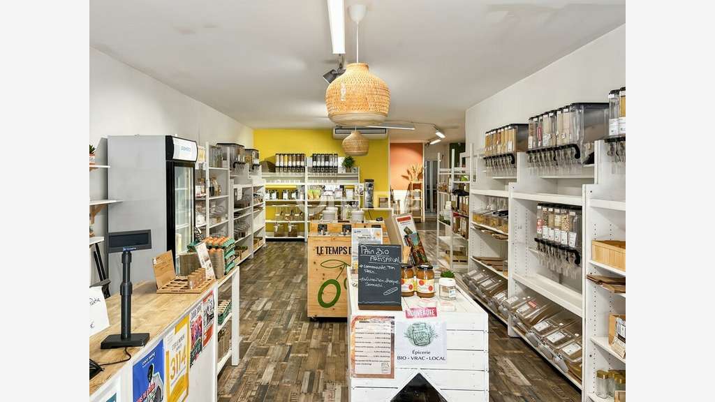 Local commercial 102m² à louer Marseille 4ème