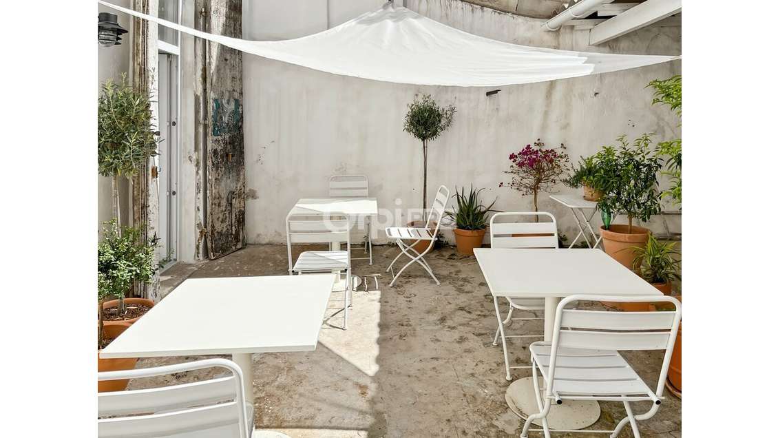 Loue local commercial 60m² à Marseille 04 centre
