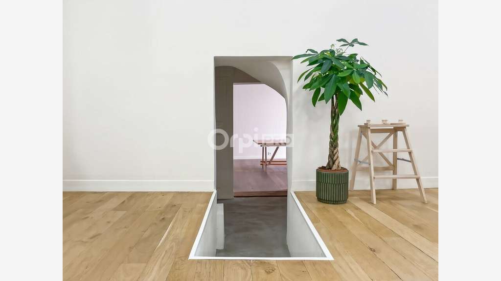Cède local d'exception de 90m² à Marseille 13006