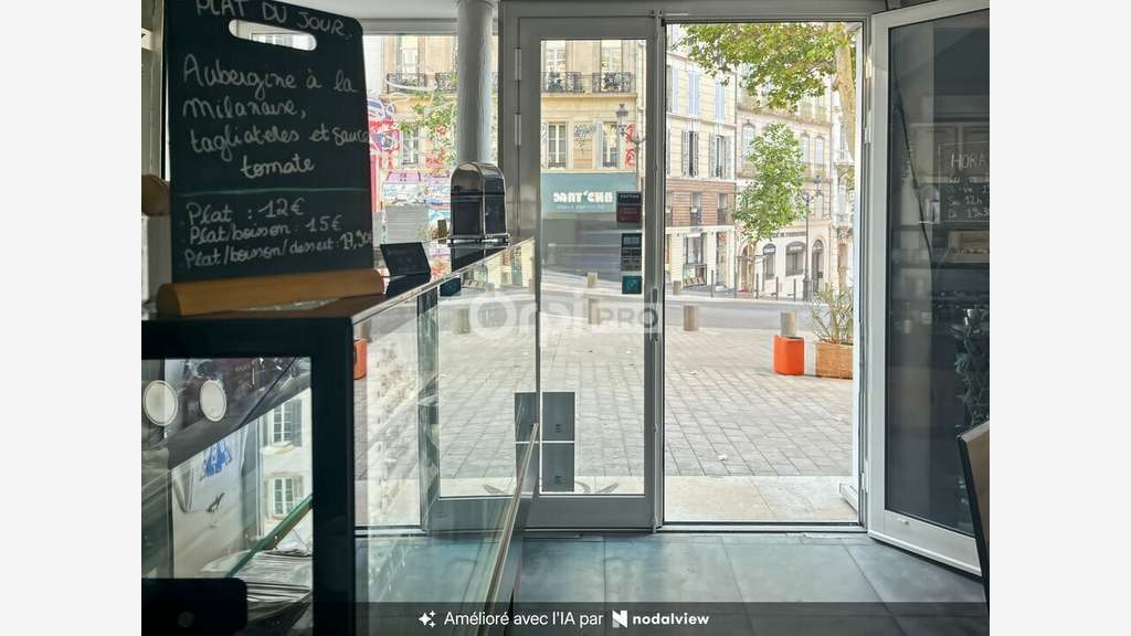 MARSEILLE - LOCAL COMMERCIAL à louer