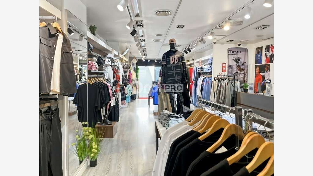 MARSEILLE - LOCAL COMMERCIAL à louer