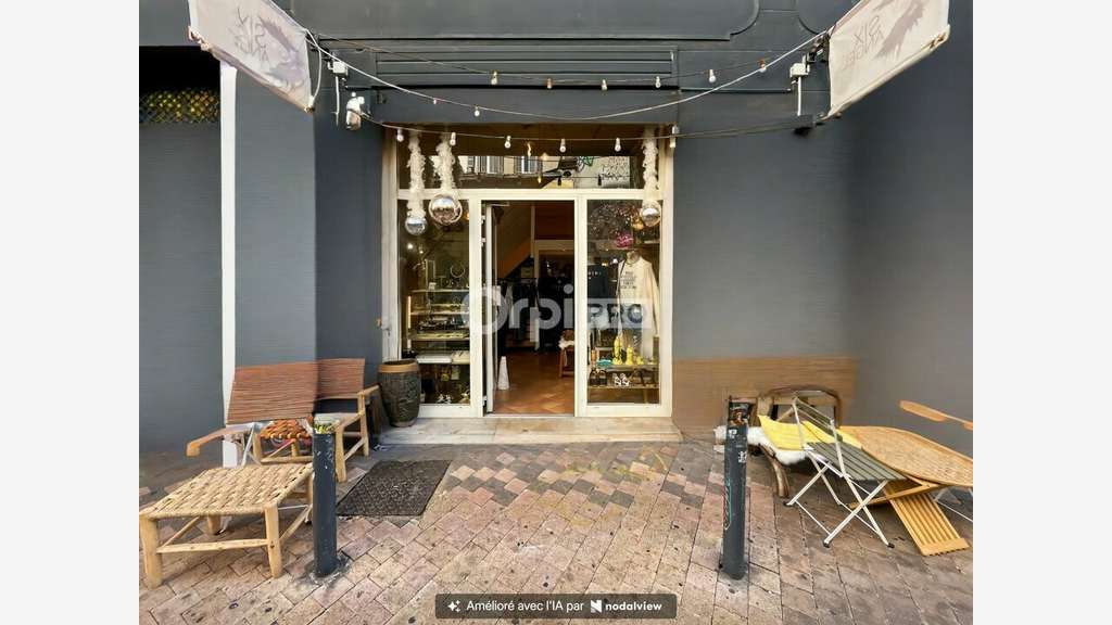 MARSEILLE - LOCAL COMMERCIAL à louer