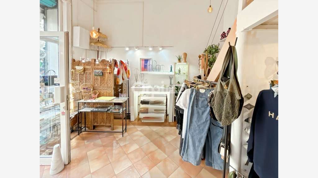 MARSEILLE - LOCAL COMMERCIAL à louer