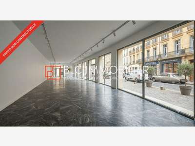 LOCAL COMMERCIAL A LOUER 130 M² 13008 MARSEILLE