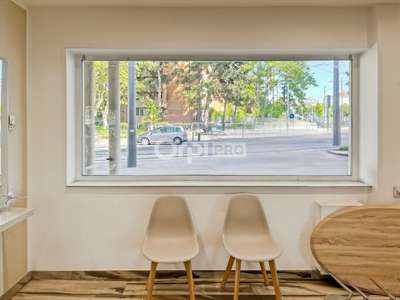 Cède local 74,6m² Marseille 13009 empl stratégique