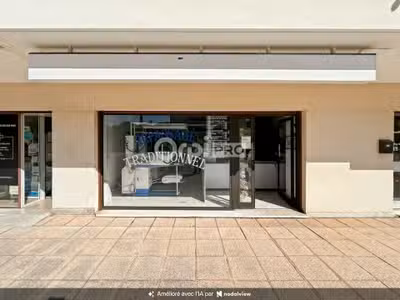 MARSEILLE - LOCAL COMMERCIAL à louer