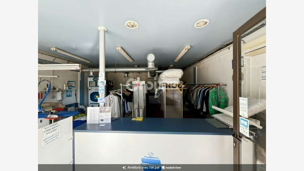 MARSEILLE - LOCAL COMMERCIAL à louer