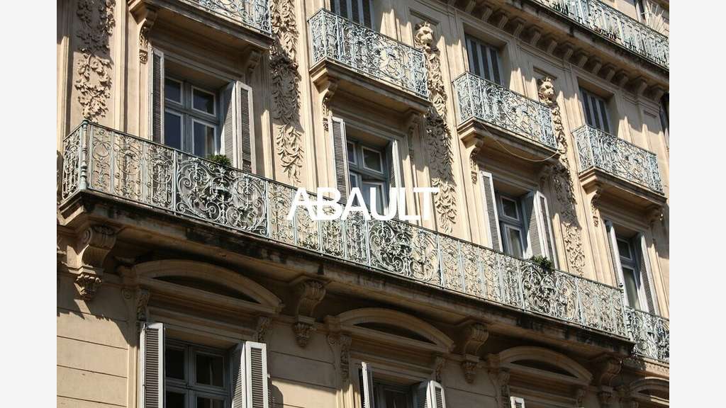 Local commercial 45m² à céder Montpellier St Roch