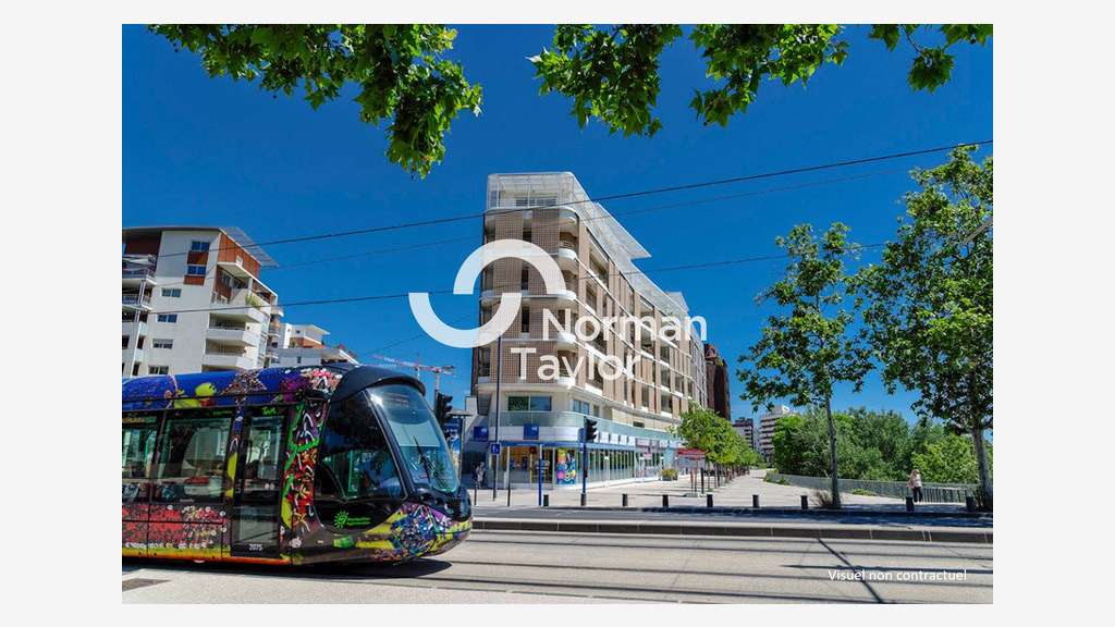 Local commercial 211m² Montpellier Port Marianne