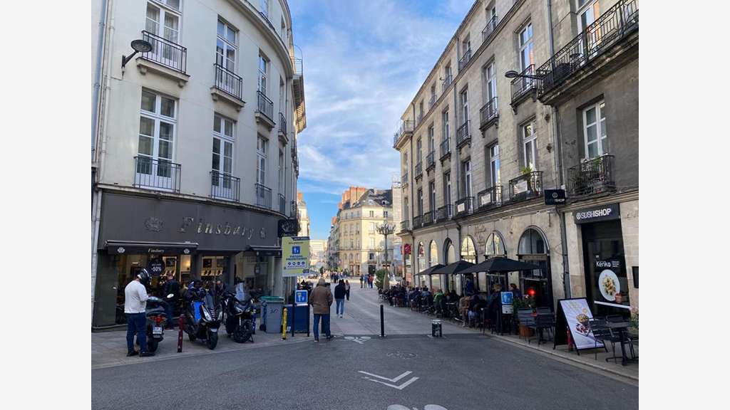 Bail à céder 92m² quartier Racine à 44000