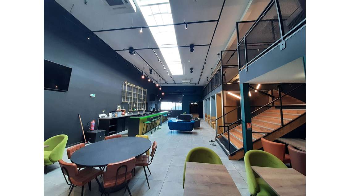 A céder très beau restaurant de 486m² à Nantes