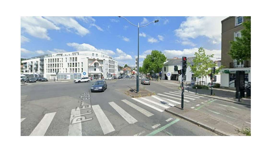 Boutique 33m² bien placée à Nantes Pl. Zola