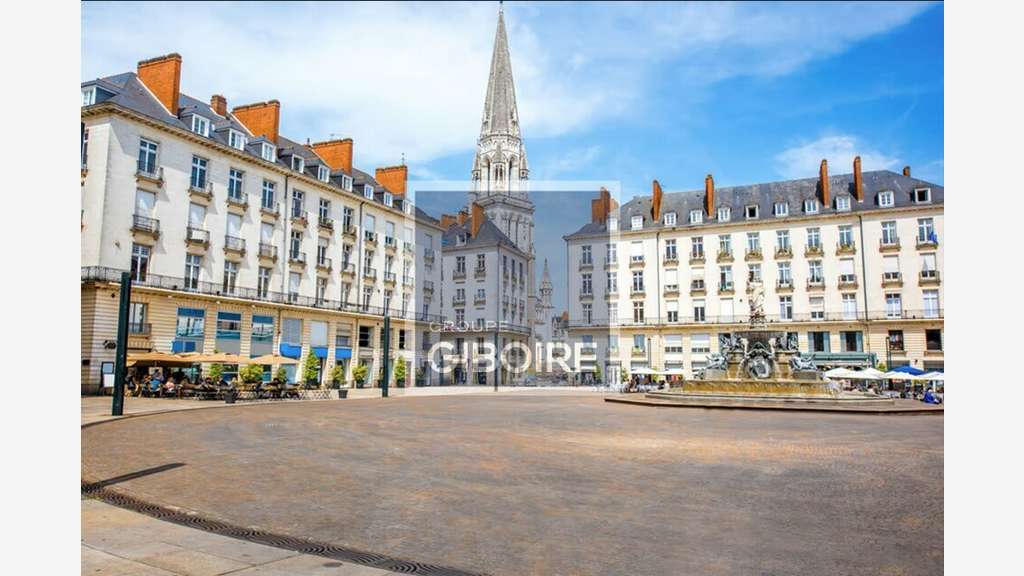 A céder local commercial 350m² Nantes hyper centre