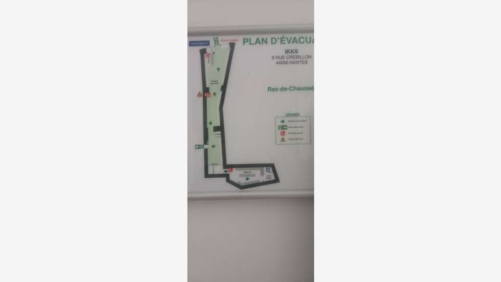 Local commercial de 80m² à céder à Nantes centre