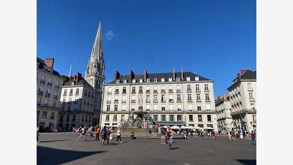 Bail à céder local commercial 350m² Nantes centre