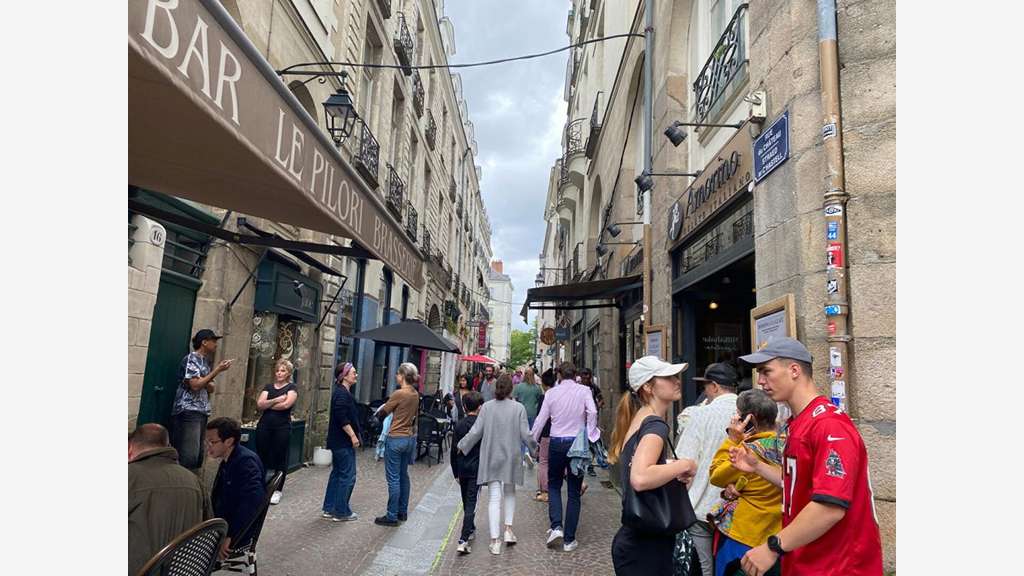 Cession de bail local 50m² à Nantes Décré Château