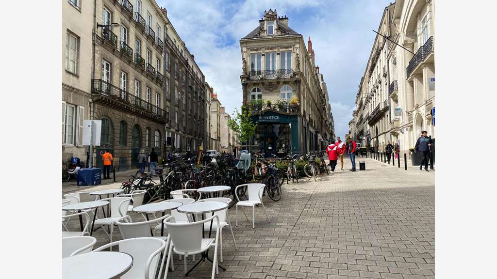 Cession de bail local commercial 120m² à Nantes