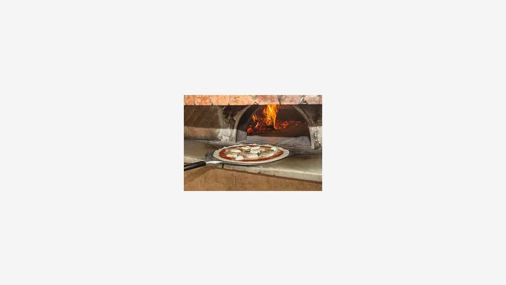 Cède bail restaurant pizzeria à Nantes gare Nord