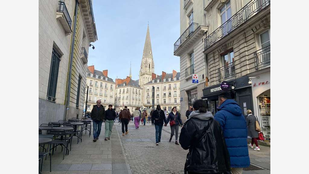Bail à céder de 86m² proche place Royale à Nantes