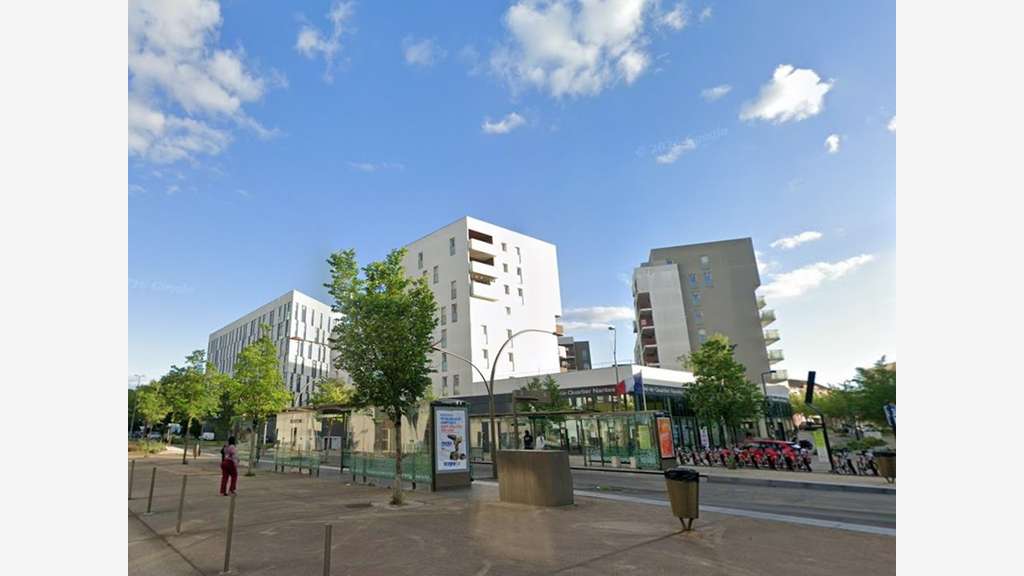 44200 NANTES, SAINT JACQUES - BAIL A CEDER LOCAL