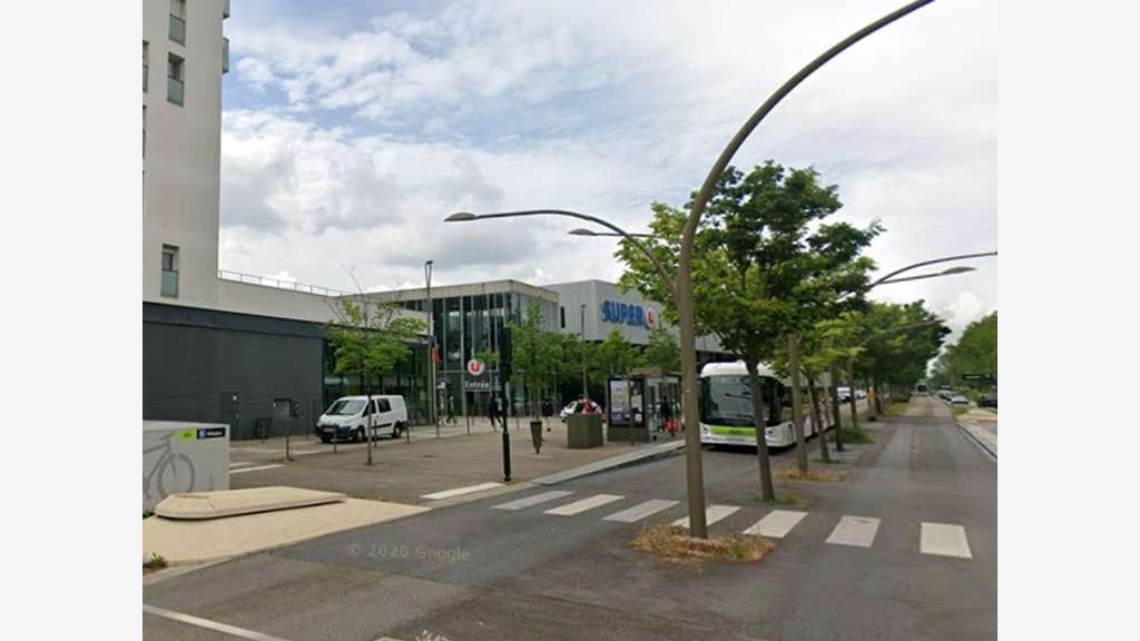 44200 NANTES, SAINT JACQUES - BAIL A CEDER LOCAL