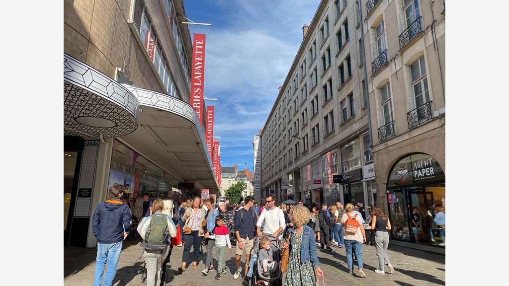 Bail à céder local 70m² Nantes Bouffay Pilori