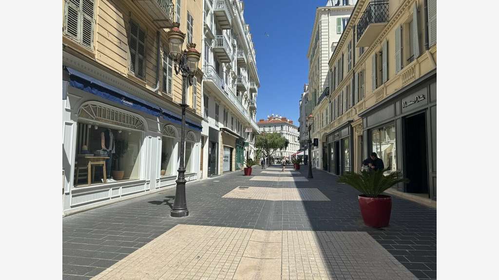 Droit au bail local 19m² à Nice Carré d'Or