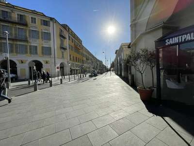 Cession droit au bail Locaux commerciaux - Boutiques à Nice