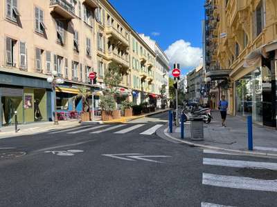 Cession droit au bail Locaux commerciaux - Boutiques à Nice