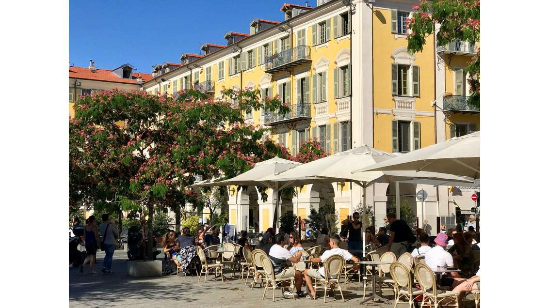 AV droit au bail restaurant 140m² à Nice Garibaldi