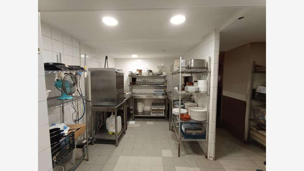 AV droit au bail restaurant 140m² à Nice Garibaldi