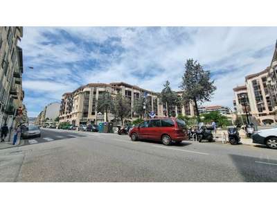 Cession droit au bail Locaux commerciaux - Boutiques à Nice