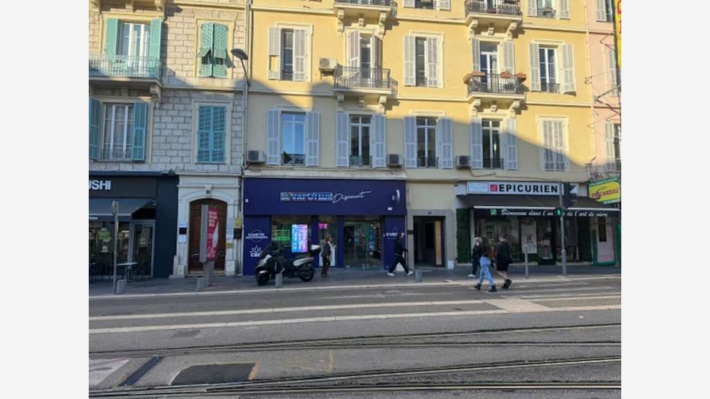 Droit au bail local 62m² à Nice Malausséna