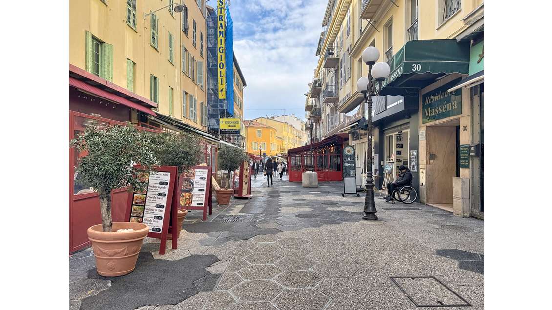 Location local 44m² emp premium  Nice Masséna 