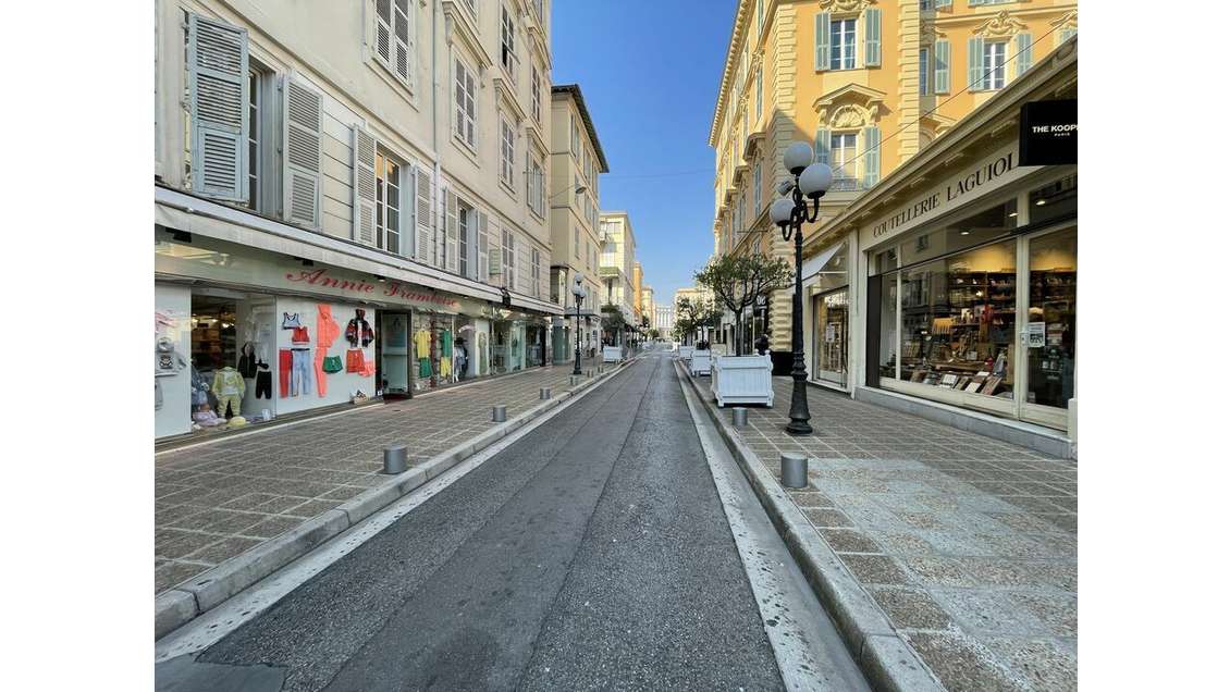 Droit au bail belle boutique Carré d'Or de Nice