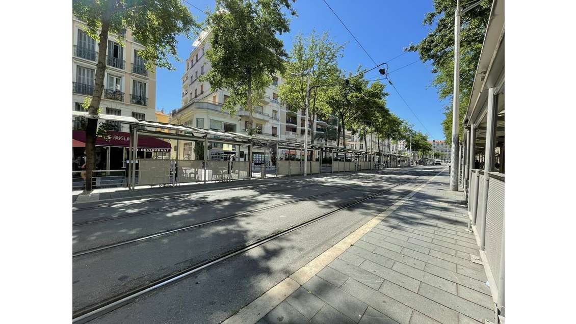 A vendre droit au bail de 64m² à Nice Malaussena