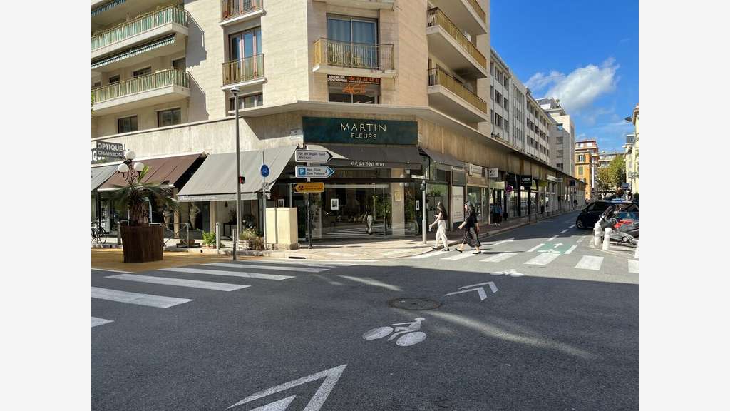 Droit au bail coeur 80m² en centre ville Nice