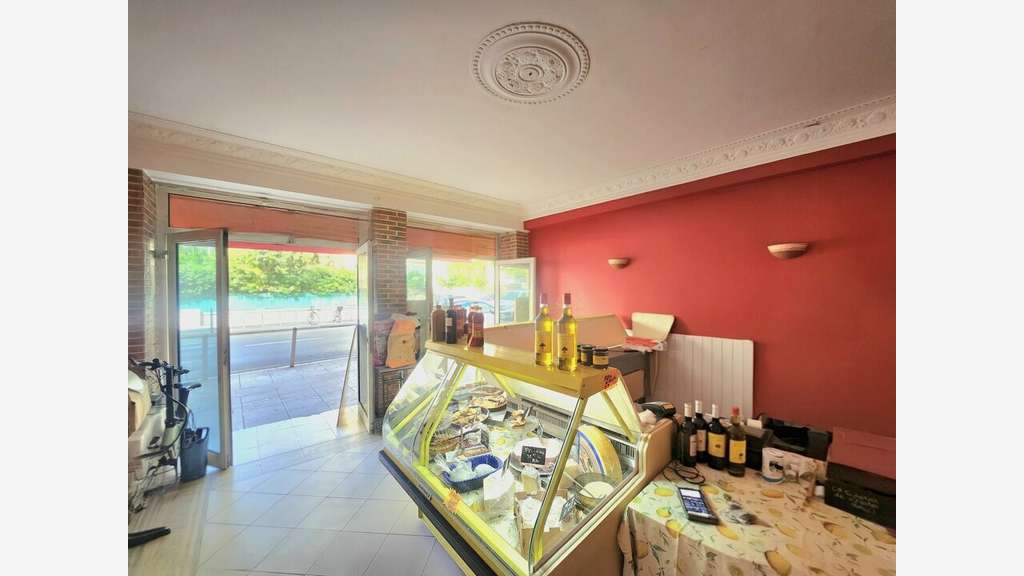 Cède bail 70m² axe passant à Nice Cessole Gambetta