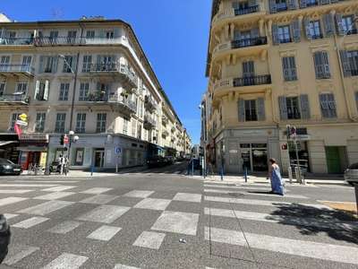 Cession droit au bail Locaux commerciaux - Boutiques à Nice