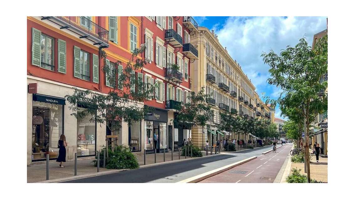 DROIT AU BAIL - MAGASIN 30 M² - NICE CARRE D'OR