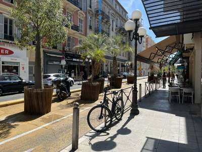 Cession droit au bail Locaux commerciaux - Boutiques à Nice