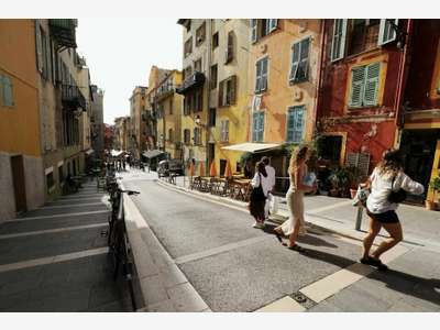 A vendre droit au bail 60m² au Vieux Nice Rossetti