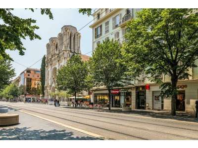 Cession droit au bail Locaux commerciaux - Boutiques à Nice