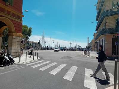 Cession droit au bail Locaux commerciaux - Boutiques à Nice