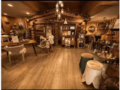 Cède magasin décoration 350m² en station d'Auron