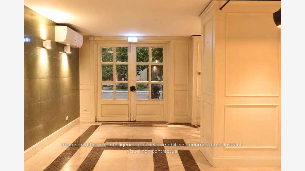 Cède local atypique en DAB 390m² à Nice Carré d'Or