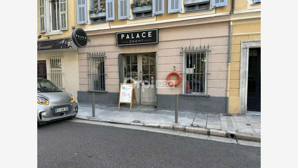 Cède bail magasin pap 80m² à Nice Petit Marais