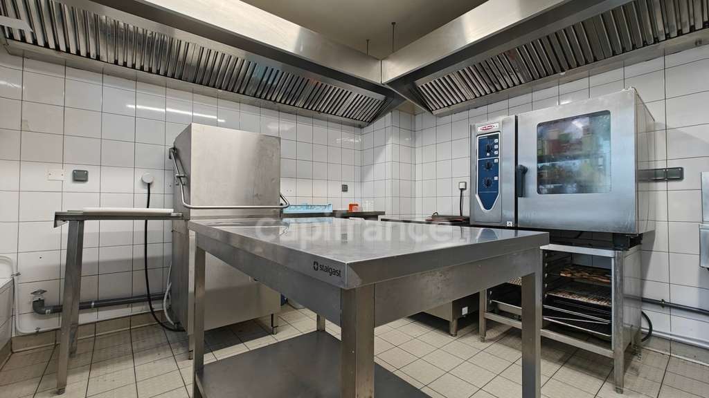 Local / Laboratoire / Bureau / Restaurant : Bail